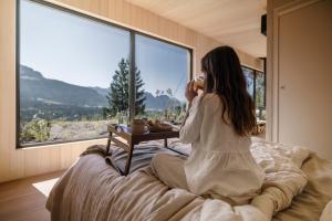 Unik Lodges Annecy - Le Zénith - Baignoire double vue sommets