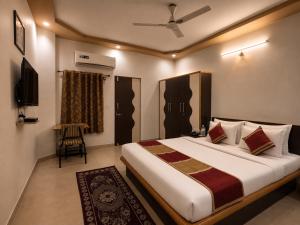 Home Stay Inn 5 min from Sardar Vallabhbhai Patel International Airport Ahmedabad