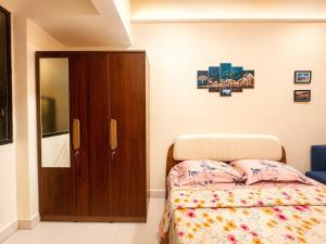 Chic & Spacious Studio Heart of Bandra W by Trivana Haven Stays