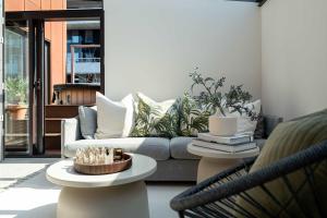 Penthouse Retreat Terrace Sauna & City Living