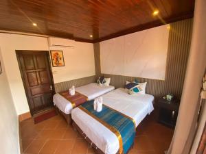 Dear Villa House