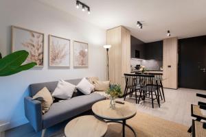 Modern 2BR2BA Prime Las Condes Escape for 4 Guests