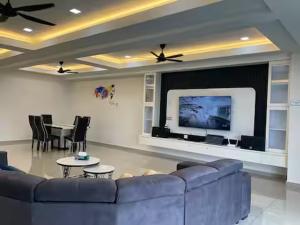 SkyNest Homestay,10 Pax,The Venus Sitiawan