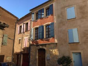 B&B / Chambres d'hotes Ancienne Cure : photos des chambres