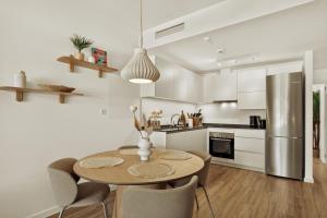 Casa Palmera Stylish Garden Apt Pool Estepona