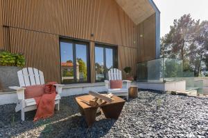 Agra Country House with Pool by Portugal Active
