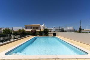 #416 Spacious Villa Private Pool, BBQ & Parking