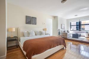 Blueground Lenox Hill view nr Central Park NYC-2256
