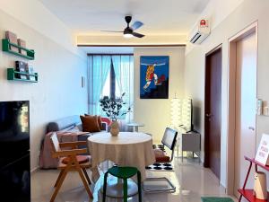 4 Pax HYGGE NEST BE CENTRAL, I-city SHAH ALAM