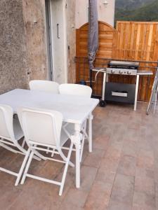 Appartement charmant à Isolaccio-Di-Fiumorbo, 55m², balcon