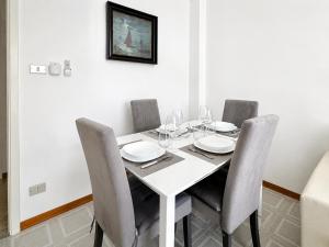 Hostdomus - Ela House