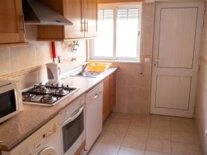 Charming Apartment in Albufeira, 60 m², Mountain View