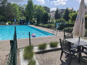 LHan-chantement - 2 à 4 pers - Piscine et Parking