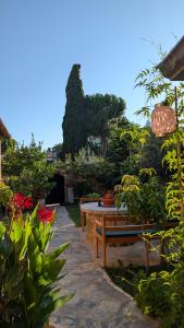 Mondovilla a charming villa in ancient Side near the theatre just 60 meters from the beach