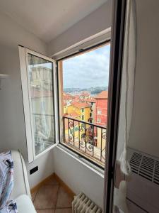 La Casa Damare-Lerici centro & Sea View