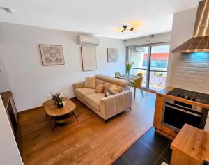 Le Berlioz, Renovated and private parking AC