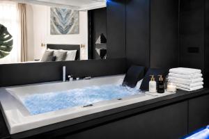 LUX- Spanish Steps 60A Exclusive Suite Apartment