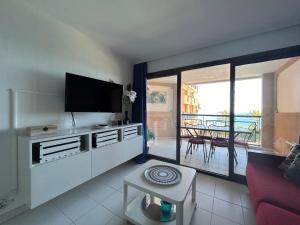 Charming Sea Access Apartment - PeliCannes