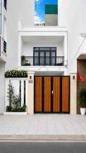 BB Piscina - Homestay hồ bơi - 3PN - Gần Bãi Sau