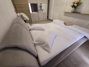 Breeze Large Family Apartment - Beach Pool & Spa Resort langa plaja
