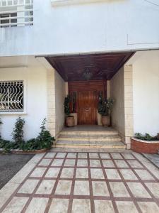 Elegant Villa with Private Pool, Full Privacy