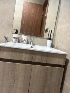 Appartement lux et grand Ibn Tachfine Casablanca