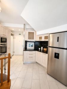 Royal Riviera Seafront Duplex