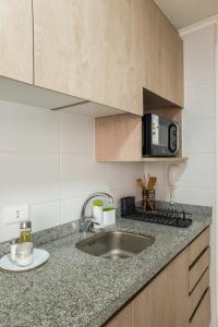 Cozy Santiago Retreat Studio with Balcony & Wi-Fi
