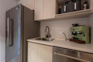 New 3BR Ocean-View Apartment in Calablanca