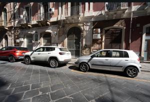 LOFT 57 - Industrial Chic nel Cuore di Catania -