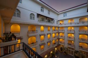 Central Mansions Hotel and Apartments