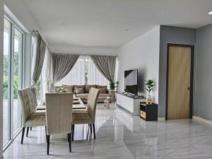 The White Lotus Villa,Hua Hin