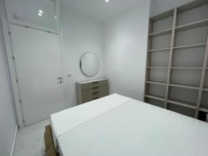 Eran Apartments