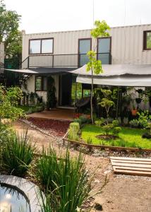 Wellness suite in Guadalajara for 3 with spa and nature