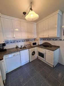 R2R - Elegante apartamento en Gijón - 117A