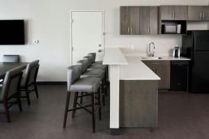 Holiday Inn & Suites Philadelphia W - Drexel Hill by IHG