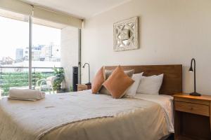 Central Chic 1BR Steps from Metro & Attractions