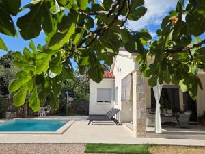 Villa Nevera