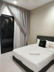 Chambers The Barpel Suites By Kl
