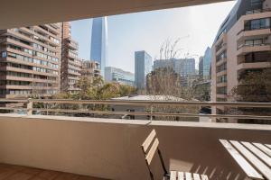 Stylish 1BR in Las Condes Pool and Free Parking