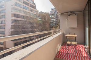 Stylish 1BR in Las Condes Pool and Free Parking