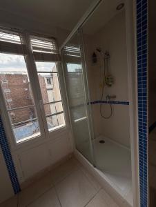 Je propose à la location un logement moderne à Paris