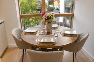 Entire Flat In Greater London, United Kingdom