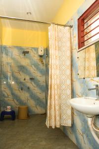 Palm tree Villa Homestay