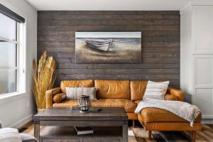 On The Ridge 3BR Sylvan Lake Retreat Sleeps 6