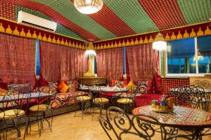 Riad Amireal - Crafted By Time
