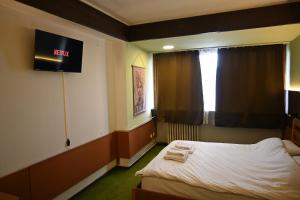 City Stay Tirona