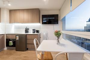 Charming Modern Studio Nunoa Cozy Urban Escape
