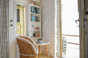 Off the beaten path! Poolside Studio