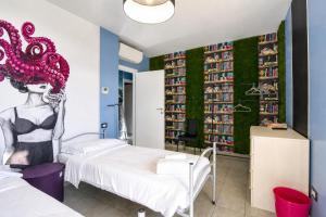 La Lincolnia - with Garden and Seaview - Happy Rentals